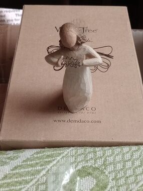 WILLOW TREE "2008" Figurine
